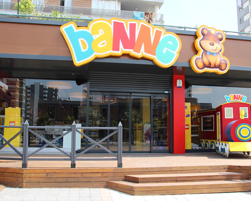 Aliya İzzet Begoviç Bulvarı  